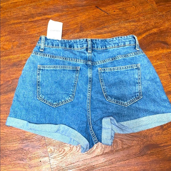 Forever 21 Blue Jean Shorts with Button Detail - Picture 2 of 2